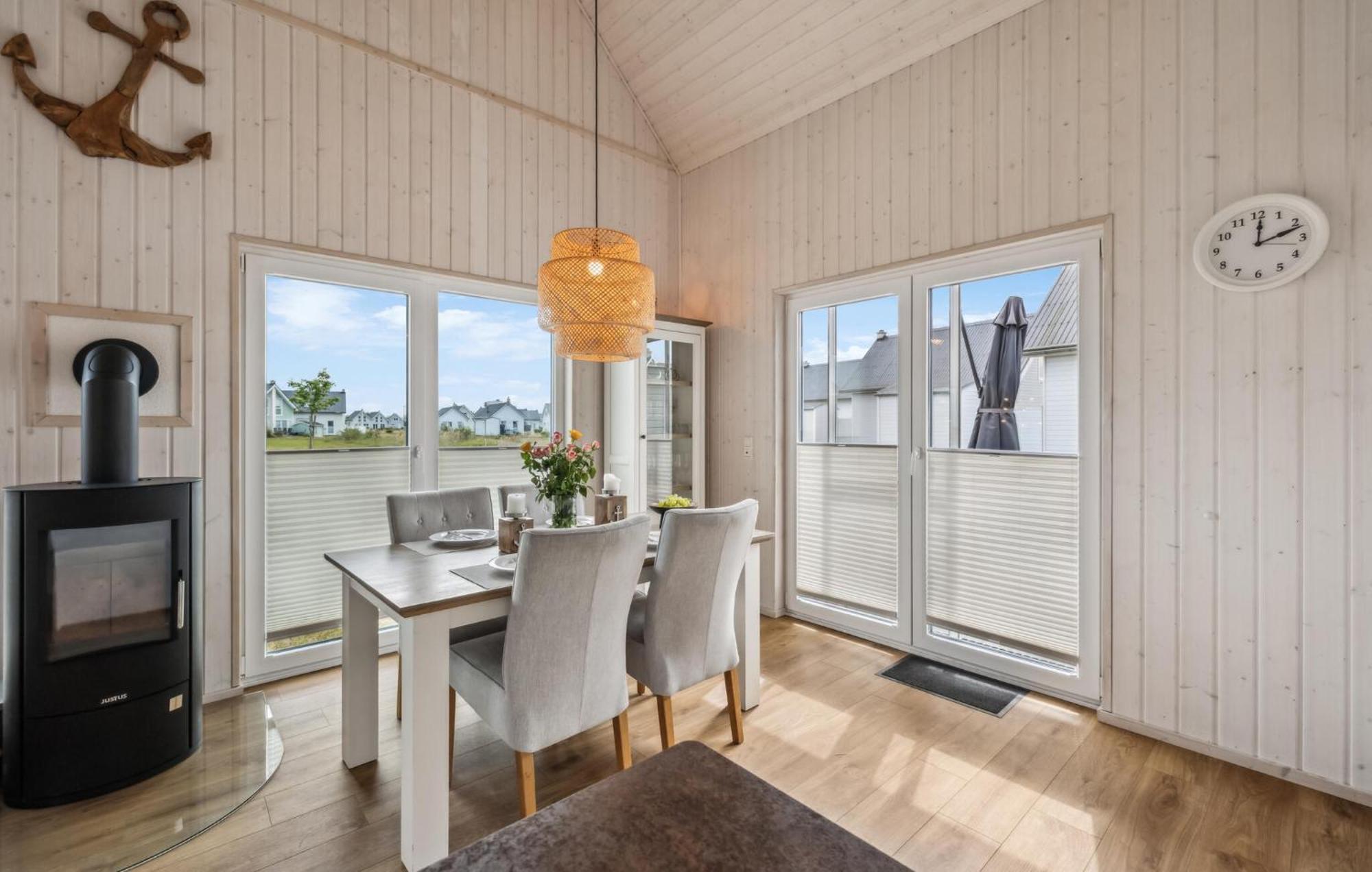 Awesome Home In Ostseeresort Olpenitz With Sauna Luaran gambar